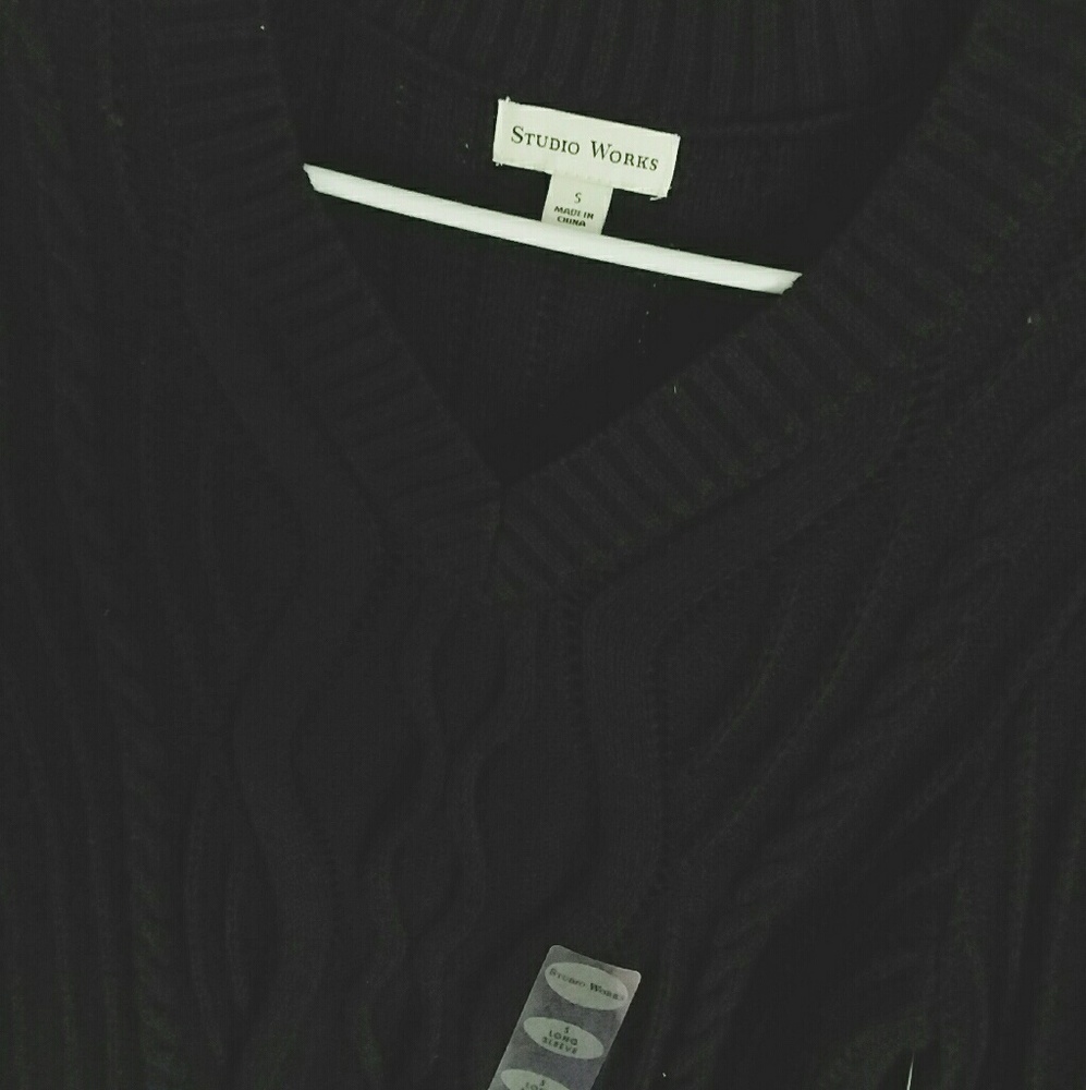 Studio Works-sweater - Picture 3 of 7
